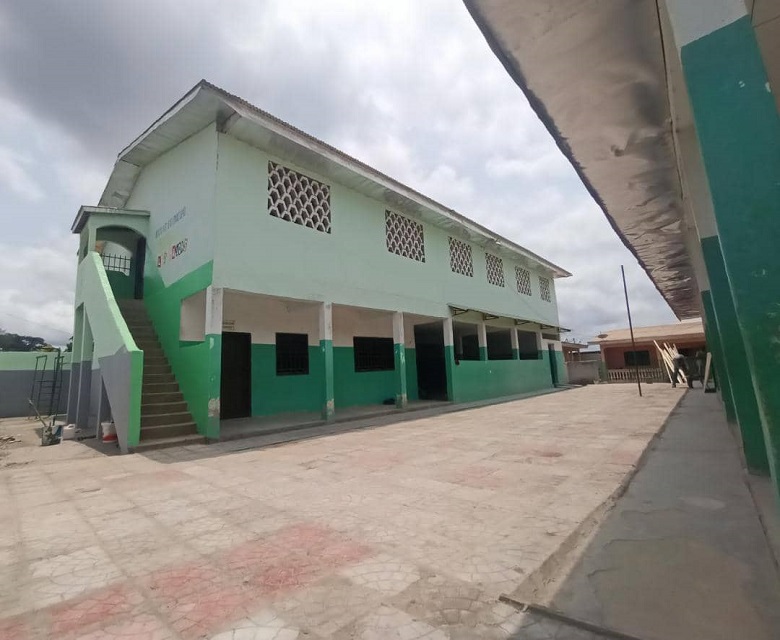 Ecole Pivée Bilingue les Majors-Mbalmayo